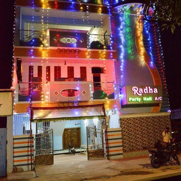 Radha Party Hall Kanchipuram Buitenkant foto
